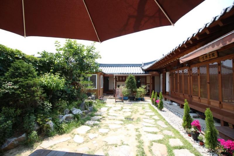 Sori Poonggyung Hotel Jeonju Exterior photo